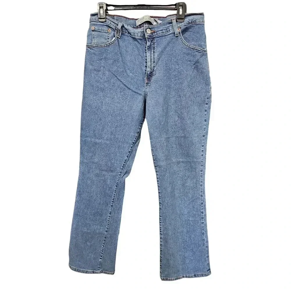Levi's 550 Classic Relaxed Bootcut Jeans Medium Wash Size 16M